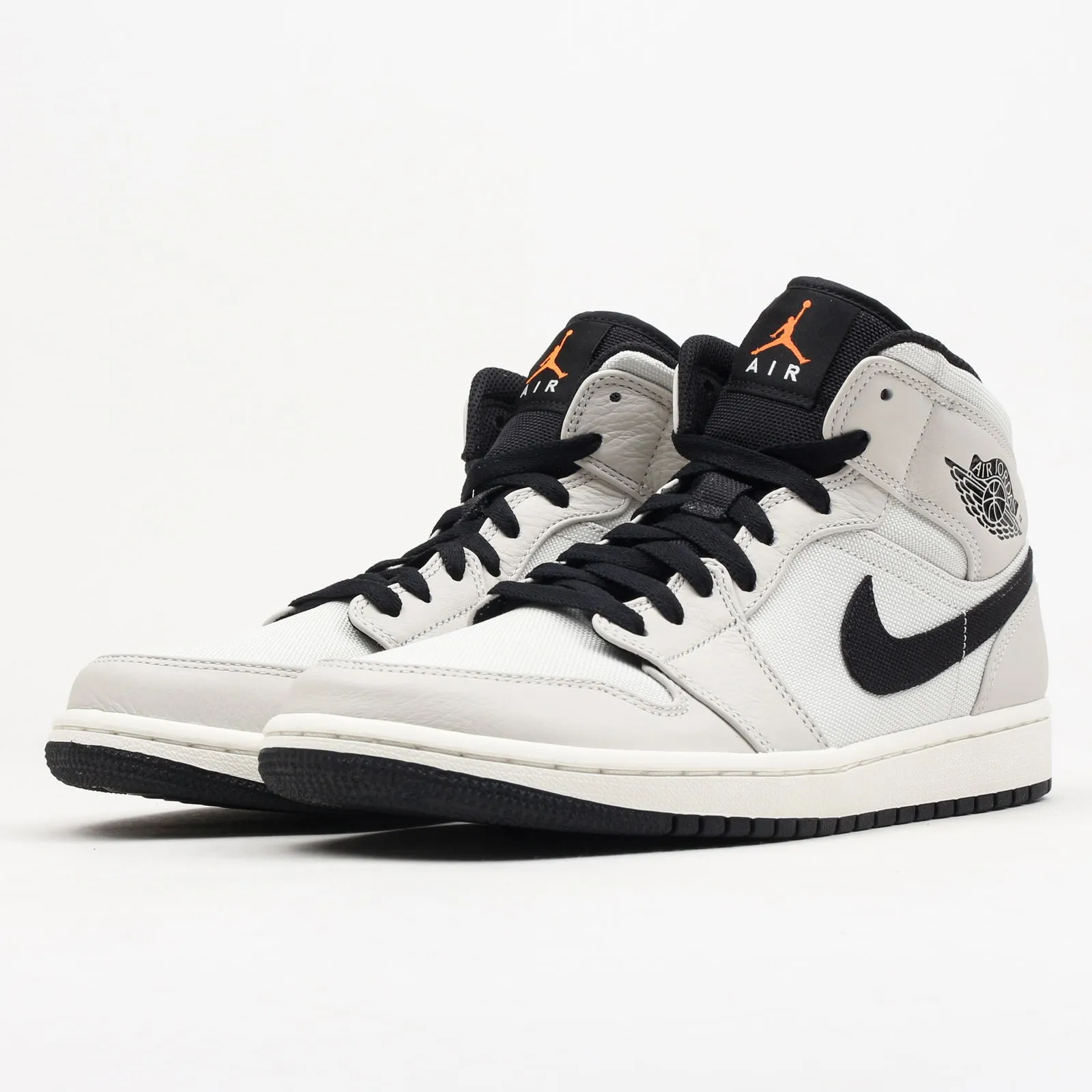 Jordan Air Jordan 1 Retro Mid SE ''Light Bone'' 852542-002
