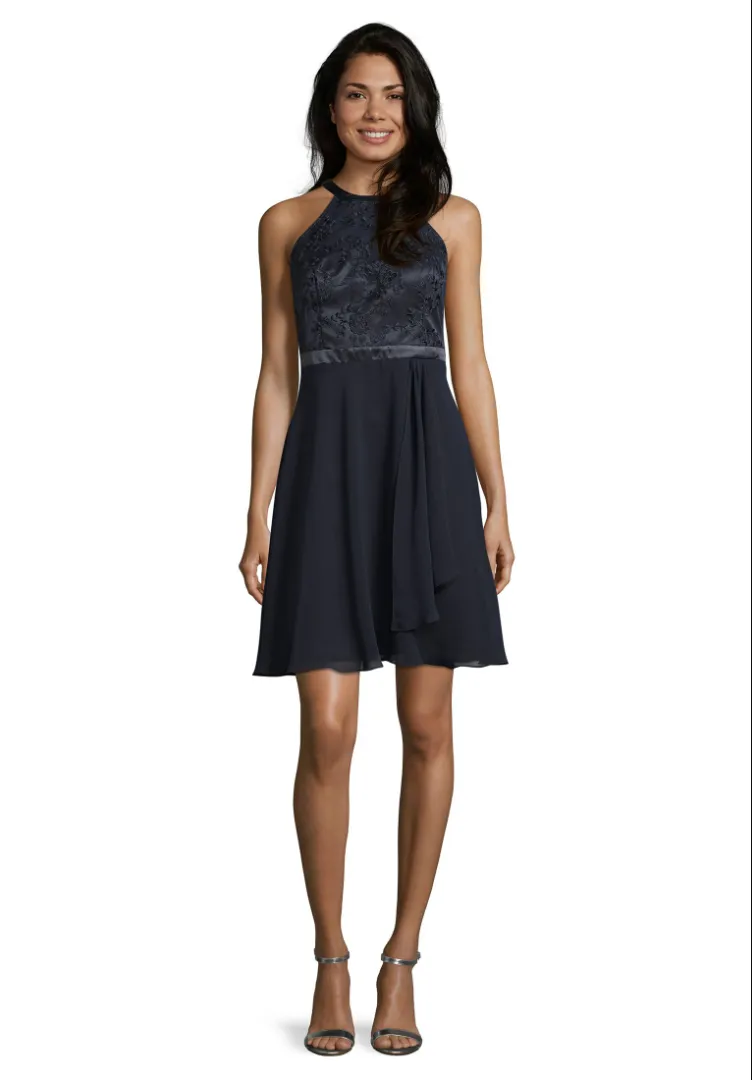 Kleid Kurz ohne Arm