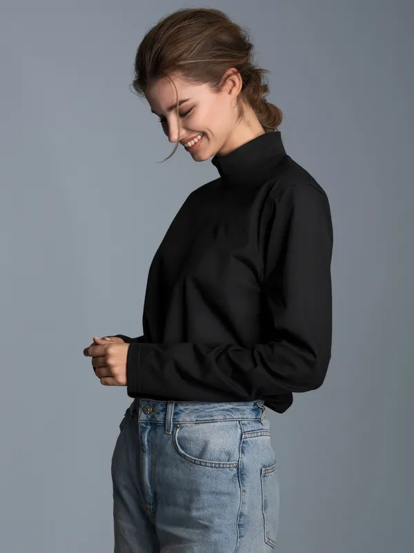 Langarm Shirt mit Stehkragen Schwarz