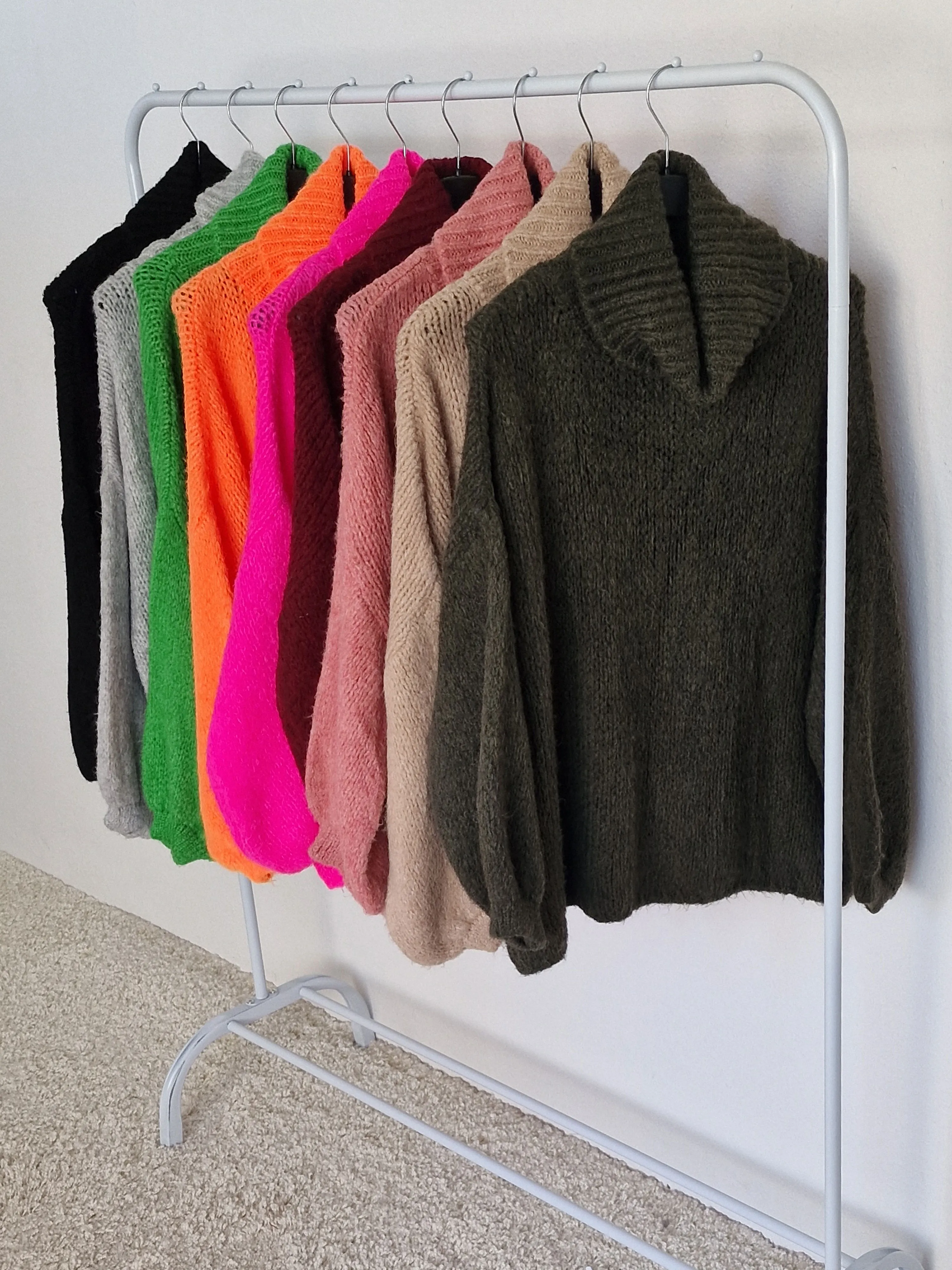 Oversize Pullover mit Rollkragen - FLAUSCHI - Olive
